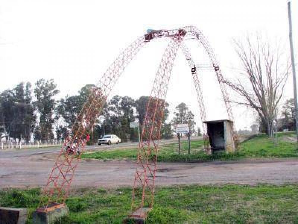 Vecinos de los barrios Real, Moya y Jard�n avanzan con el gas natural