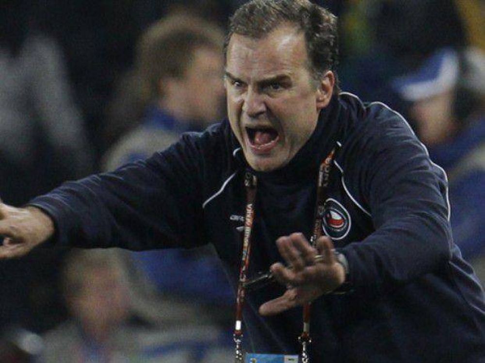 Santos anunci� que el Loco Bielsa no ser� el entrenador del equipo