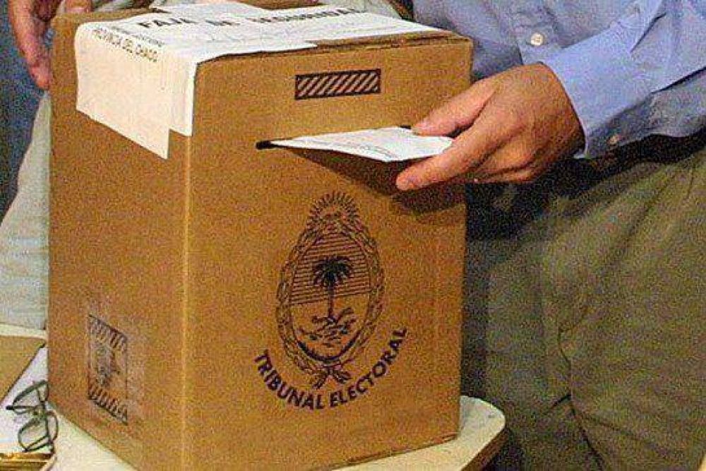 A dos semanas de las elecciones, se sabe muy poco sobre los candidatos
