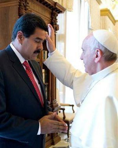 "Cordial" encuentro de Maduro con el Papa, centrado en la crisis pol�tica