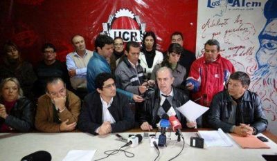 El NEA disidente denunci� que la UCR elev� a 33 por ciento el cupo para obtener minor�a