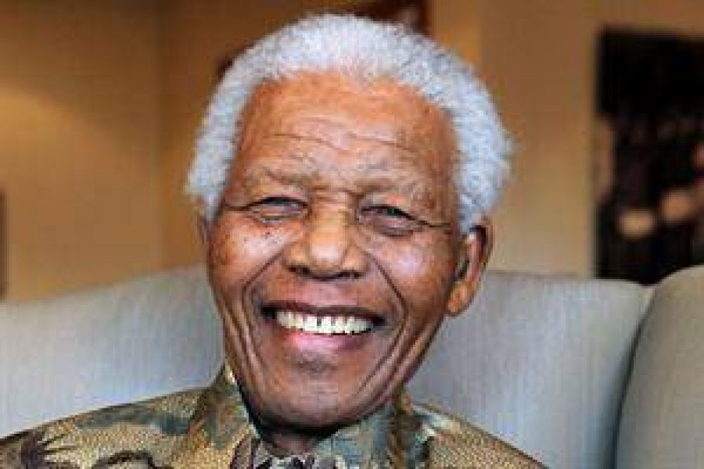 Seg�n su hija, Nelson Mandela "se encuentra muy bien"