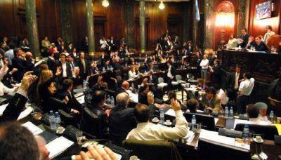 La futura Legislatura activ� la interna dentro de PRO