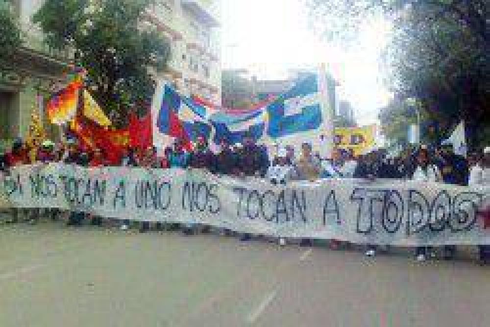 La Multisectorial se moviliza contra �la impunidad y la inacci�n del gobierno�
