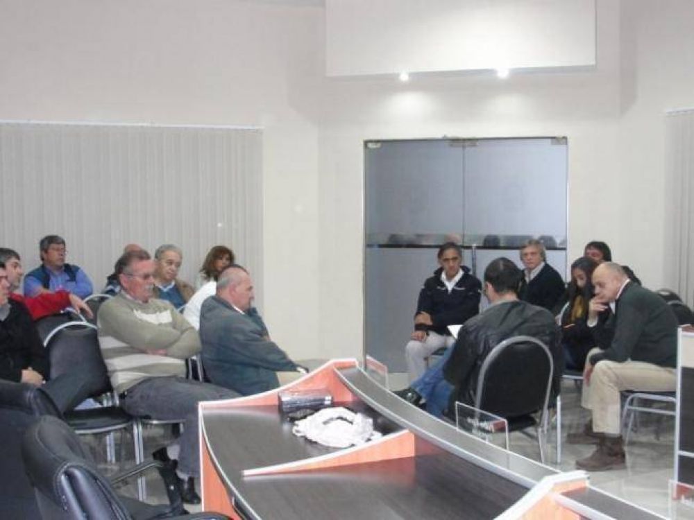 Reclaman en S�enz Pe�a la utilizaci�n del alcohol�metro Drager