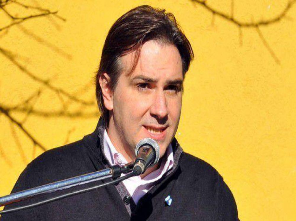 Llaryora pedir� licencia para abocarse a la campa�a electoral