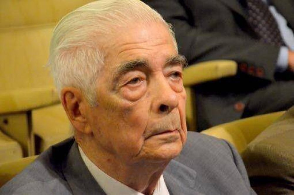 Procesan a Men�ndez por usurpaci�n de bienes