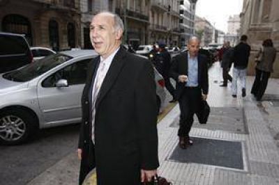 Rev�s para el Gobierno: la Corte declar� inconstitucional la reforma del Consejo