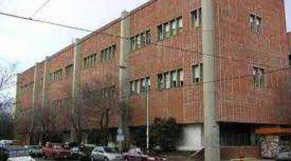 Organizan paella a beneficio del Hospital Materno Infantil
