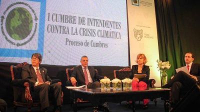 Intendentes en C�rdoba, contra la crisis clim�tica