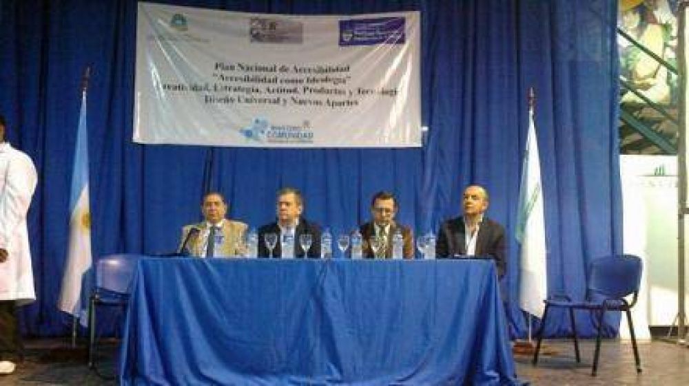 Naci�n y Provincia firmaron convenio que beneficiar�n a ciudadanos discapacitados 