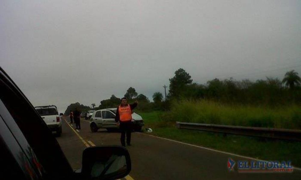 Murieron dos motociclistas al chocar de frente contra un autom�vil en Ruta 27