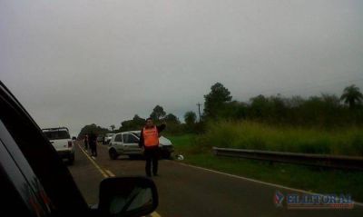 Murieron dos motociclistas al chocar de frente contra un autom�vil en Ruta 27
