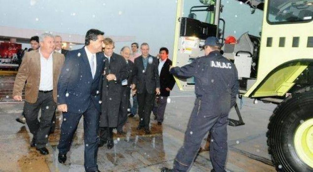 Capitanich anunci� la refacci�n del Cuartel de Bomberos