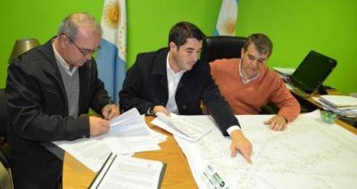 Castelli: anunciaron la construcci�n de importante pulm�n verde en el centro