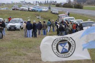 El campo finaliza su protesta con alto acatamiento entre los productores