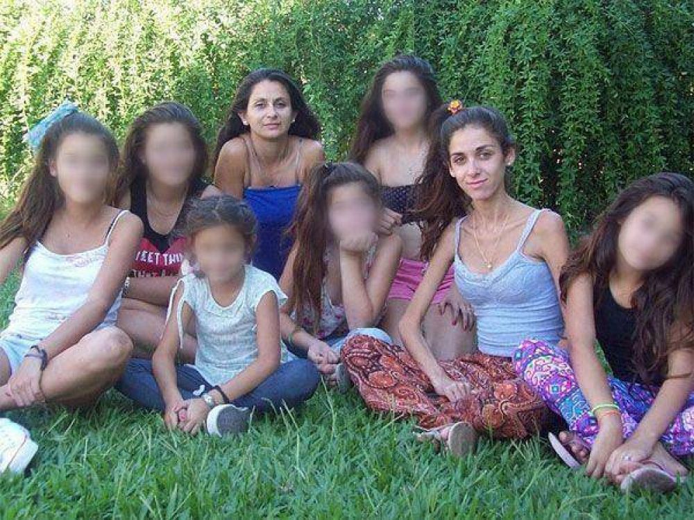 El padre de la chica anor�xica muerta teme por la vida de sus otras hijas