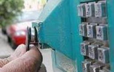 Emicar, sin cospeles para los usuarios del estacionamiento medido