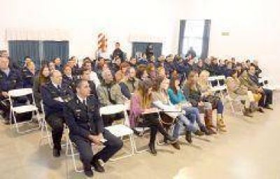 Violencia familiar: buscan que los polic�as sepan c�mo actuar