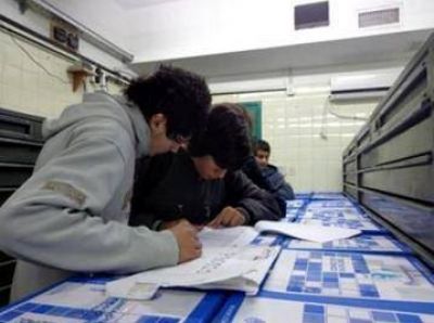 Entregaron 399 netbooks en la Escuela T�cnica de Tres Arroyos