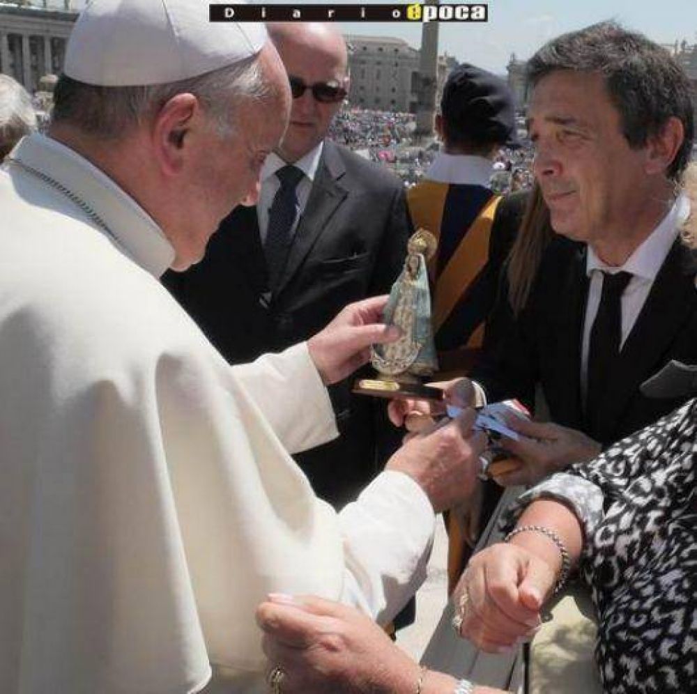 El Papa recibi� al senador �Nito� Artaza