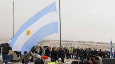 Con m�ltiples actividades recuerdan a Manuel Belgrano