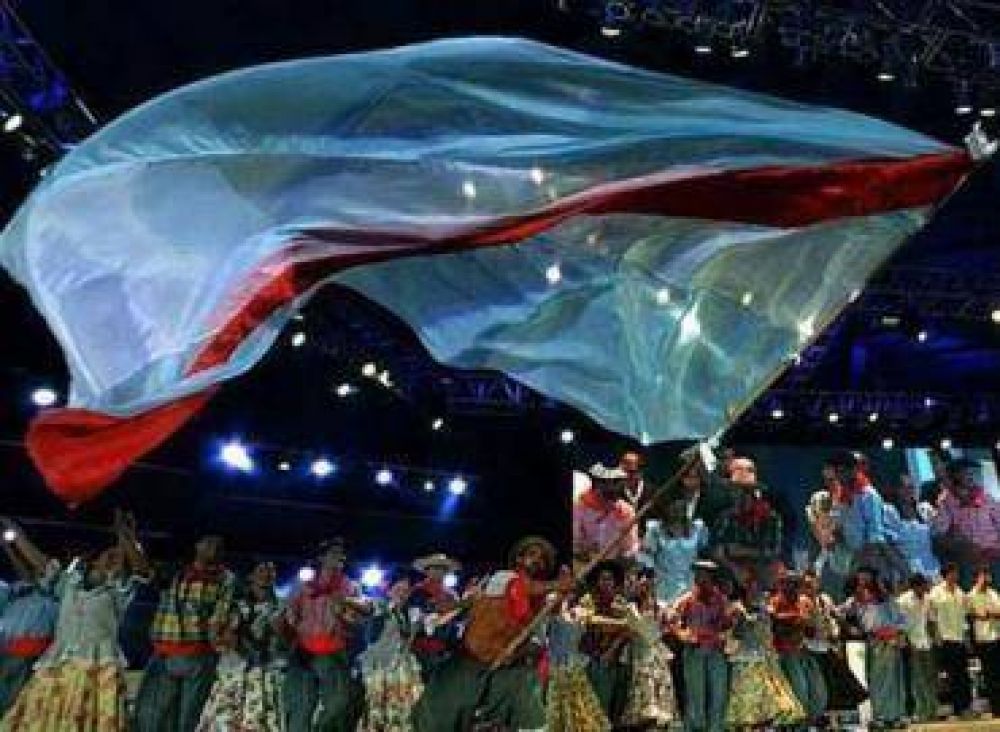 Diputados convirti� en Ley el D�a de la Bandera de Entre R�os