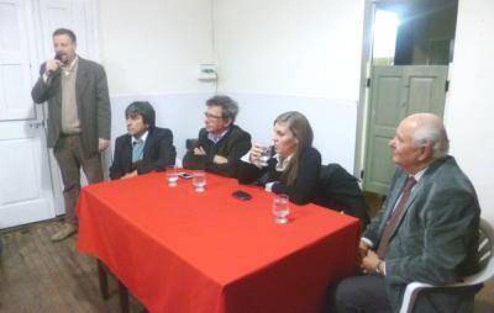H�ctor Cavallero: "La polic�a del norte bonaerense observa con preocupaci�n el tema del narcotr�fico en la ciudad de Rosario"