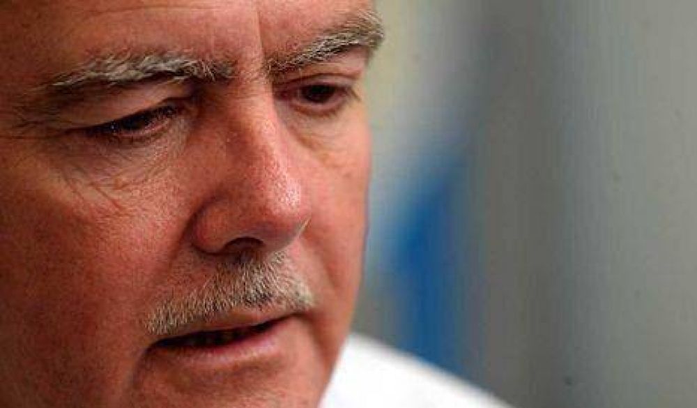"La decisi�n de la Corte fortalece la democracia"