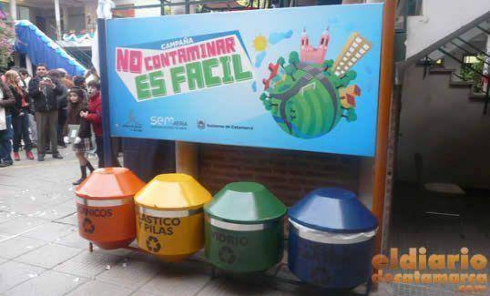 Inauguran contenedores Ecol�gicos en El Carmen