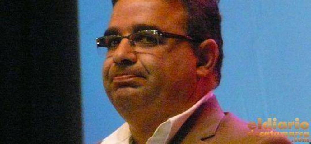 Ra�l Jalil, entre los de peor imagen