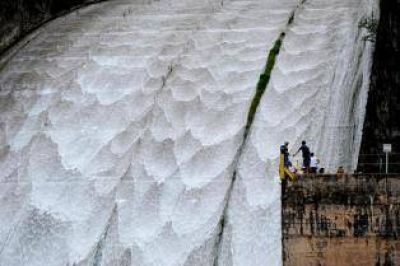 Habr� m�s restricciones para el uso del agua en producci�n