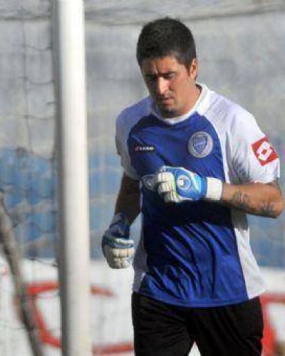 Jos� Mansur: �Ib��ez no va a atajar m�s en Godoy Cruz�