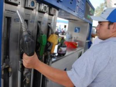 San Luis: YPF aument� la nafta premium un 3 por ciento