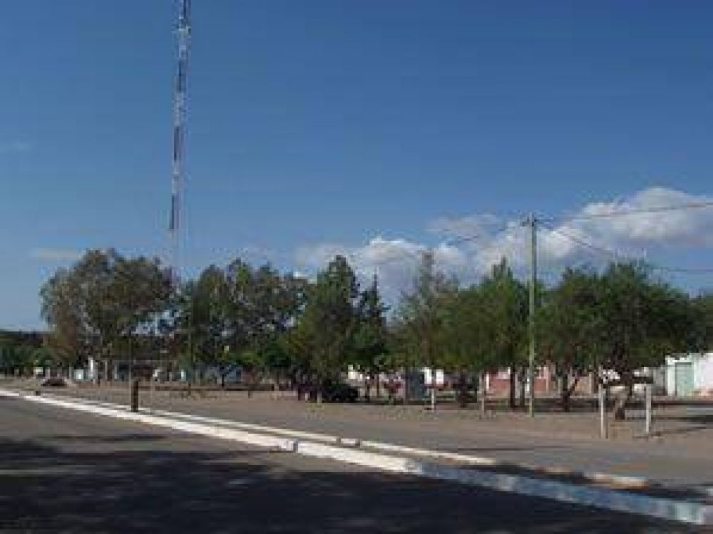 Vuelven a juntar firmas por la telefon�a m�vil