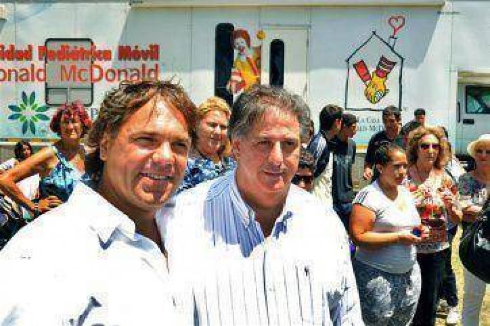 Diputados: Scioli ofreci� a P�rez y Collia