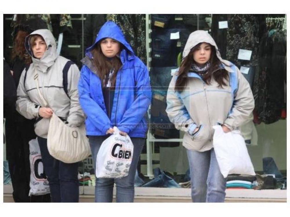 Anuncian temperaturas bajas y vientos moderados para el fin de semana largo