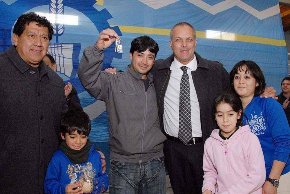 "Hay un proyecto de pa�s y de provincia que da soluciones a la comunidad"