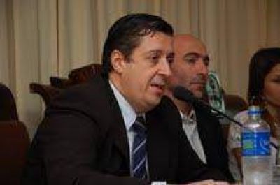 Importante: el municipio de G�amin� recupera la posesi�n efectiva del ex hotel regional