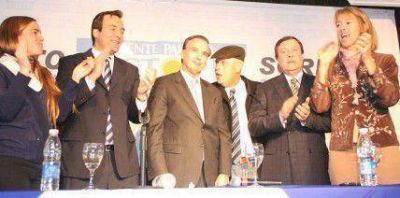 El FpV present� sus candidatos para las legislativas de octubre