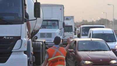 Desde las 18:00 comienza la restricci�n a la circulaci�n de camiones en rutas