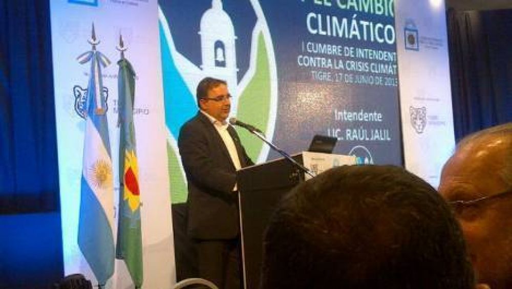 Catamarque�os en el debate por el cambio clim�tico
