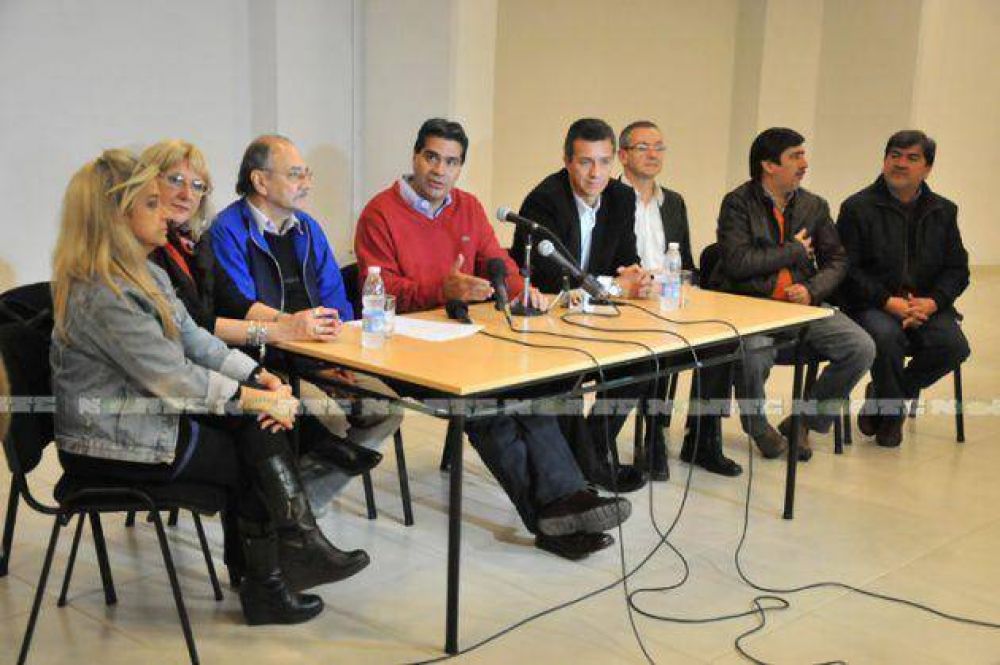 Acuerdo del gobierno para definir los nombres de la 17 de Octubre
