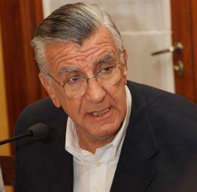 Gioja presenta candidatos del Frente para la Victoria	