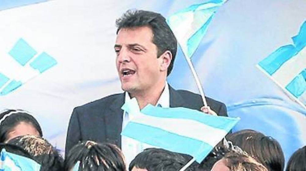 Se lanza Massa y Scioli todav�a piensa con qui�n va a jugar