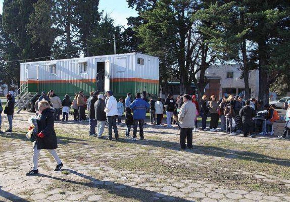 La Plata: "Municipalidad M�vil" en la f�brica ex Ripoll de Los Hornos