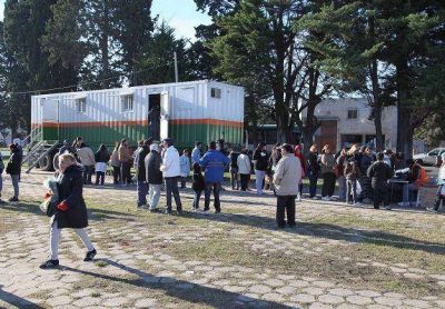 La Plata: "Municipalidad M�vil" en la f�brica ex Ripoll de Los Hornos