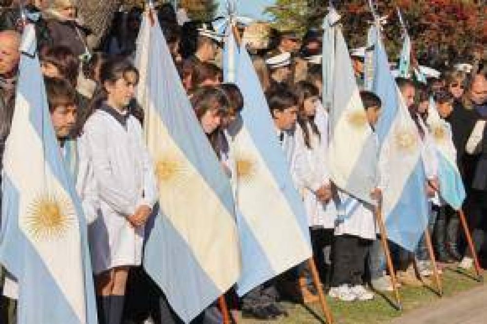 Se realiz� en nuestra ciudad el Acto por el D�a de la Bandera