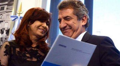 Tres gobernadores con id�nticas estrategias