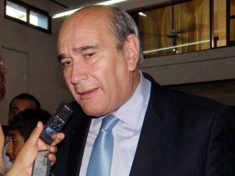 Adhesi�n a iniciativa de regularizar, en el pa�s, asentamientos